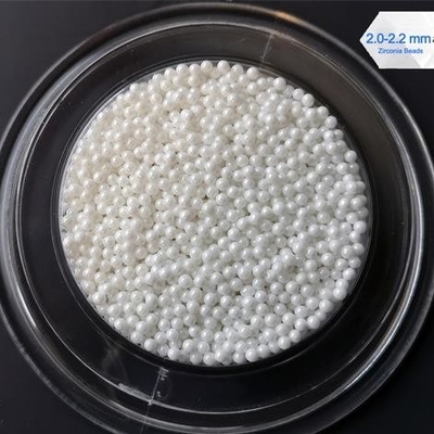 2.0 - 2.2mm/2.2 - 2.4mmのジルコニウム酸化物の球、球のジルコニアの焼結のビード