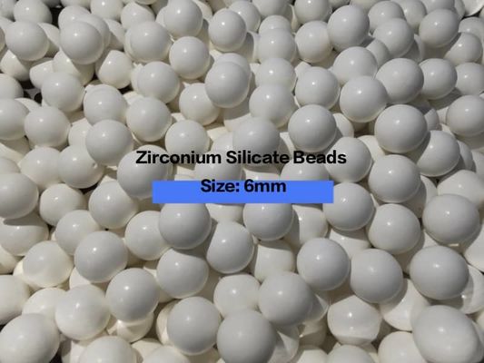 ジルコニアフライディングメディア 94.8% ZrO2 5.2% Y2O3 粉砕負荷 > 1500N 3 W/mK 熱伝導性